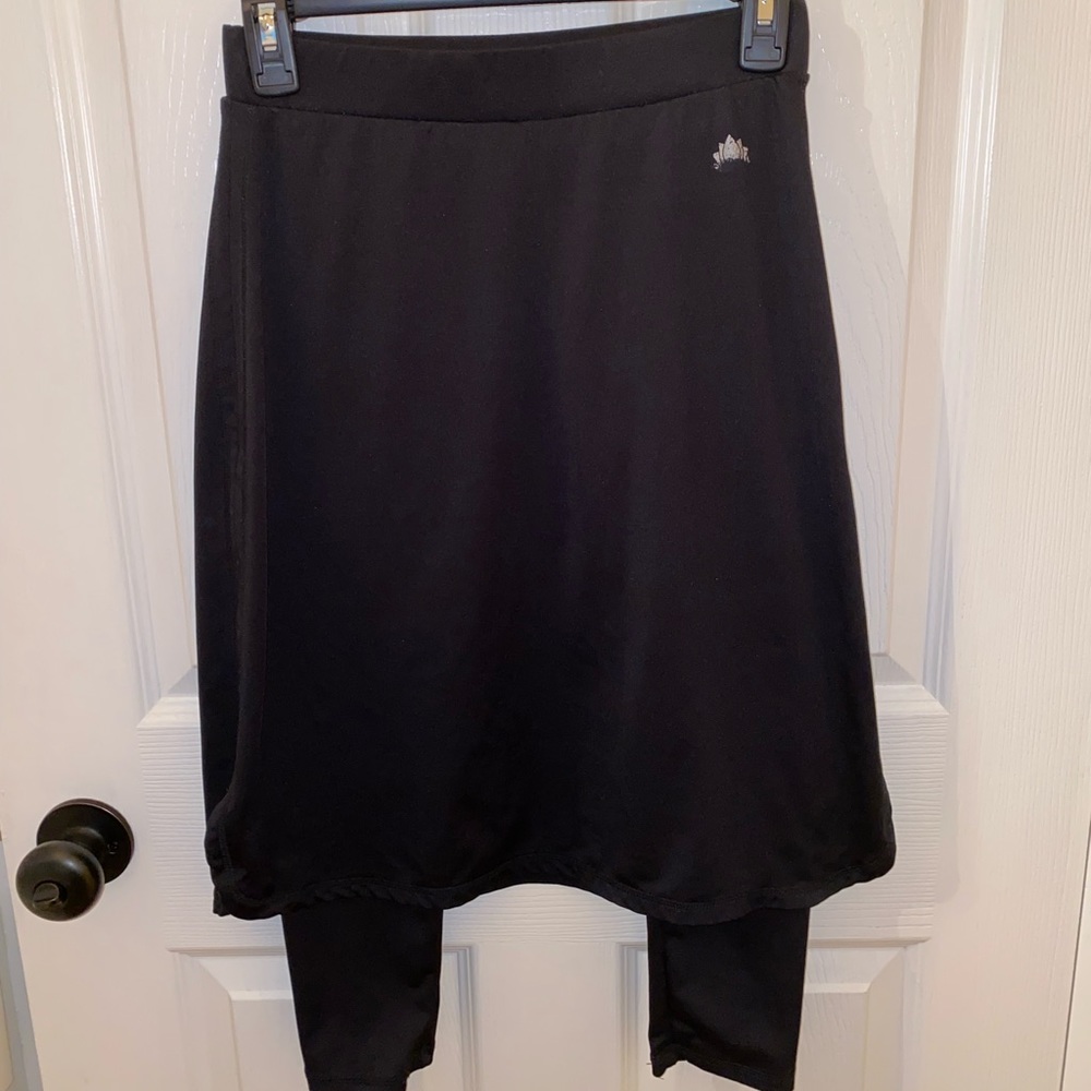 Snoga Athletics Cropped Shirt Tail-Knee Length